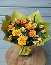 Букет цветов из:  Альстромерии и Розы в Балахте