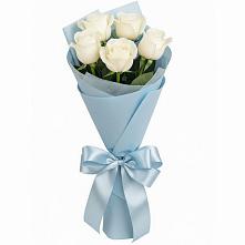 Букет 5 Белых роз Проуд в Балахте