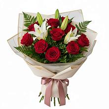 Букет цветов из:  Лилии и Розы в Балахте