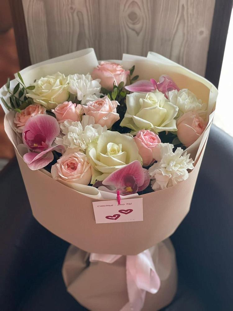 Букет цветов из: Орхидеи, Розы и Гвоздики в Балахте