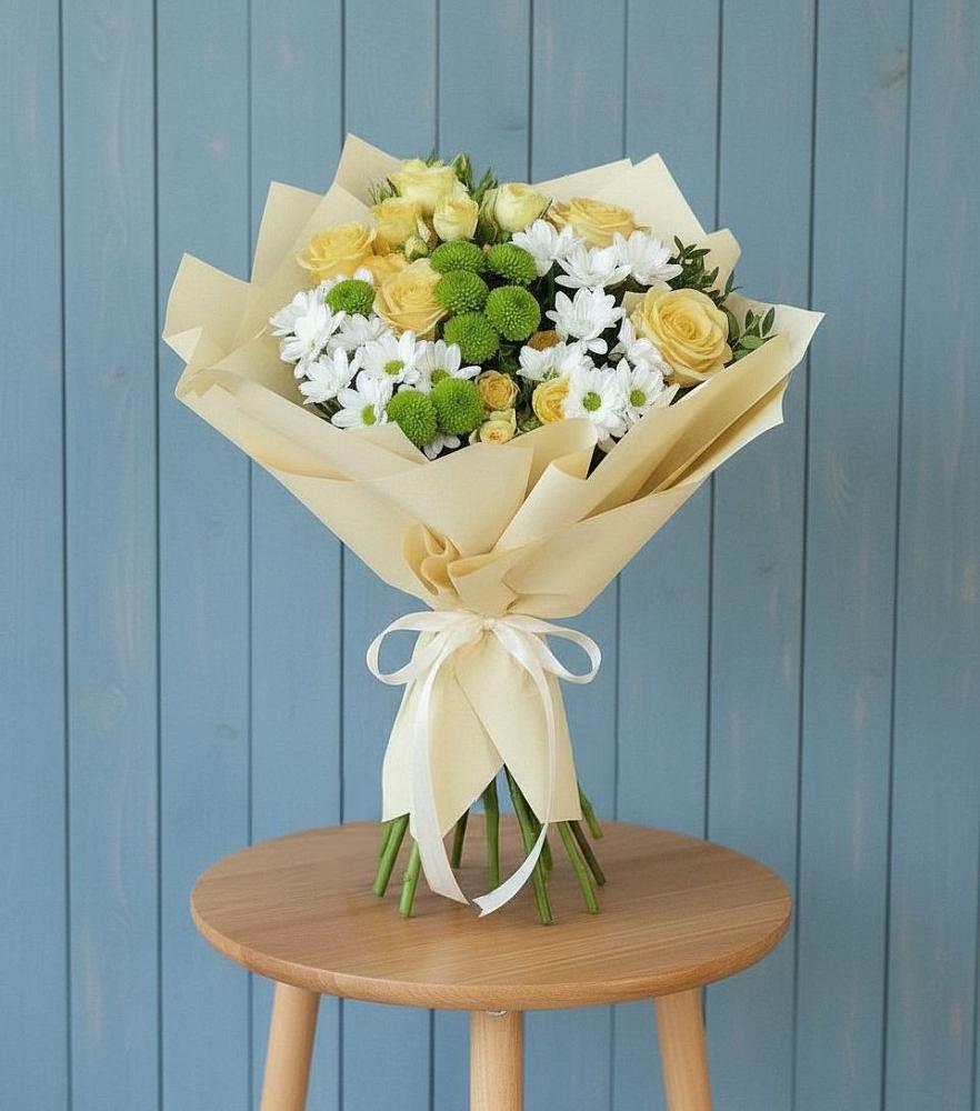 Букет цветов из: Хризантемы и Розы в Балахте