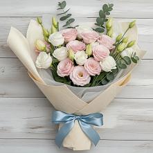 Букет цветов из:  Лизиантусы в Балахте