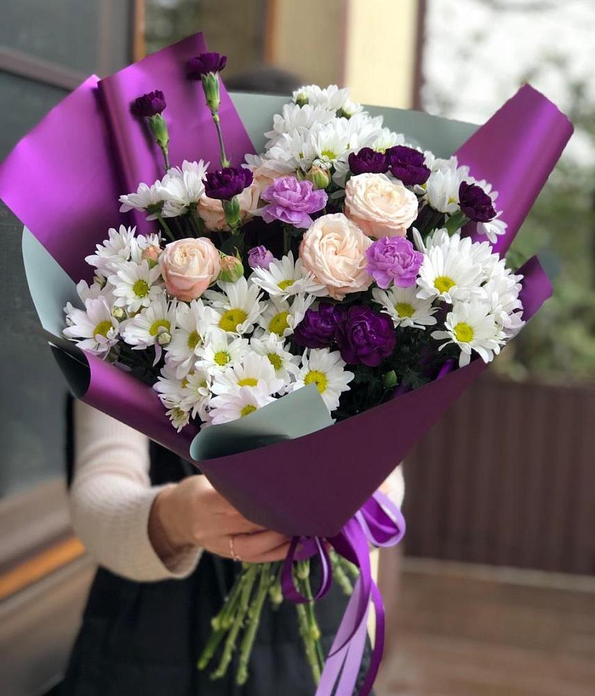 Букет цветов из: Хризантемы, Гвоздики и Розы в Балахте