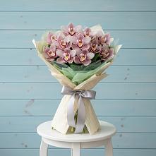 Букет цветов из:  Орхидеи и Розы #REPLACE_PRED# Балахте